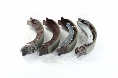 Колодки гальмівні барабанні CITROEN/PEUGEOT BERLINGO/PARTNER задн. A.B.S. 9028