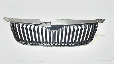 Решетка радиатора Skoda Yeti 2010-17 AND 30853092