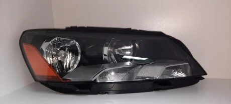 Фара передня VW PASSAT (B7, USA TYPE), 11 - 15 AND 30941158