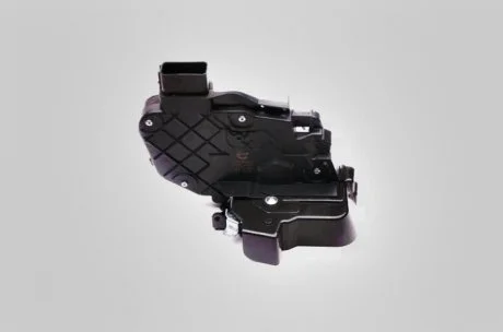Замок двери задний левый EVOQUE, RANGE ROVER SPORT DISCOVERY III, DISCOVERY IV, FREELER 2, 2004- AND 31839089