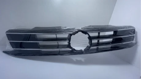 Решетка радиатора Jetta 2015-2018 AND 3L853001