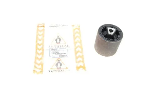 Сайлентблок важеля ASMETAL 38BM0320