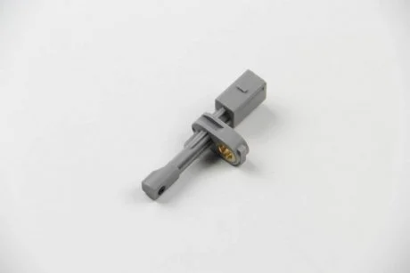 Датчик ABS Audi A3/Skoda OCTAVIA III/ VW CADDY III,GOLF VI, VII 09 -задний Л/Пр AUTLOG AS4535