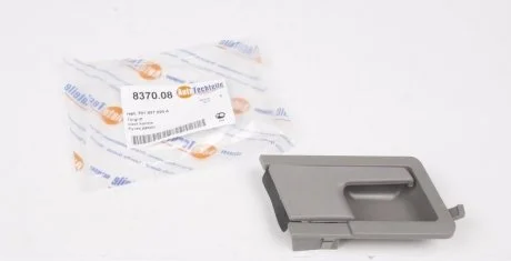 Ручка дверей, матеріал пластик AUTOTECHTEILE 383 7008