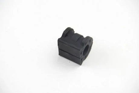 Втулка стабилизатора перед. Polo 02-/Fabia 99-15/Cordoba/Ibiza 02- (18 mm) BC GUMA BC0223