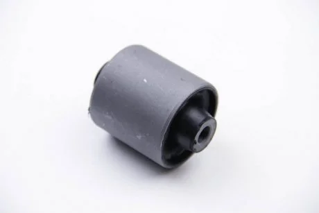 Сайлентблок нижнього заднього важеля BMW 7 E38 (передній) d-10mm BC GUMA BC0404