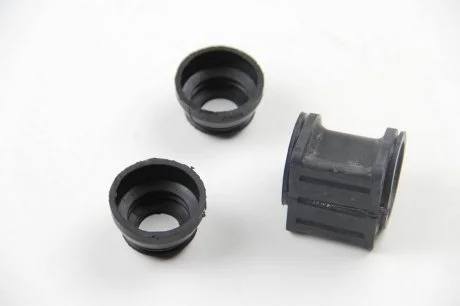 Подушка стабілізатора перед. Vito (639) 09- (26mm) (к-кт з пильовиками) BC GUMA BC14021
