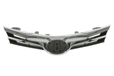Решітка радіатора (з хром.накладкою, срібн) TOYOTA COROLLA SDN E17 07.16-12.18 BLIC 6502078139990P