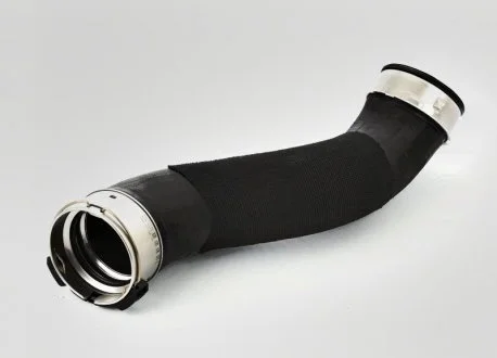 Патрубок турбіни N57 BMW 11617823237