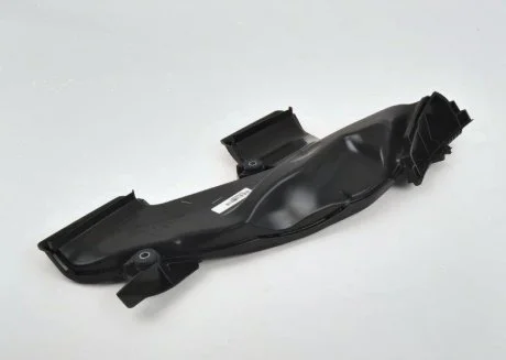 Воздуховод всасующий корпуса фильтра 1 F40, X1 F48, X2 F39 BMW 13717645645