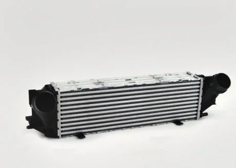 Інтеркулер 5 F07, F10, F11 двигун N20 528i BMW 17117618768