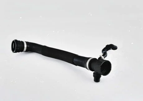 Патрубок системи охолодження N57 BMW 17128513603