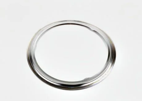 Уплотнитель BMW 18307803853