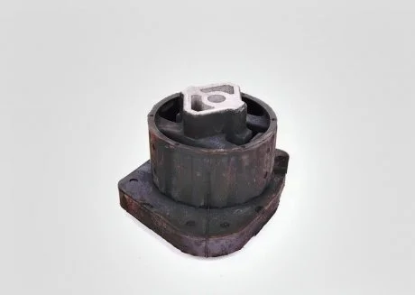 Петля E53 резина BMW 22316771743