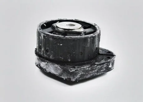 Опора КПП E9xE6xE83E46 BMW 22316773125
