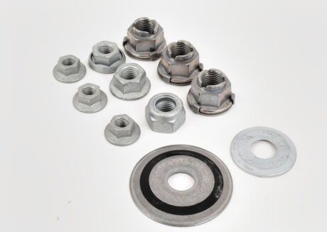 Ремкомплект опорного підшипника BMW 31352348005