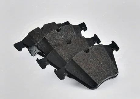 Комплект колодок F01,02 BMW 34116794464