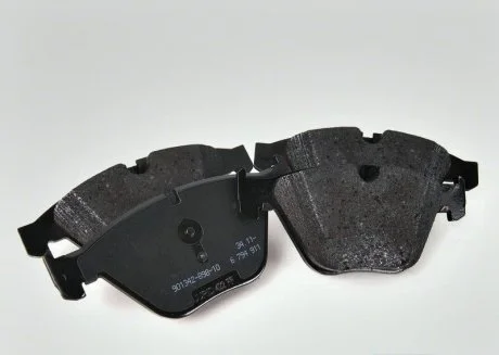 К-кт колодок гальм пд Е90 BMW 34116794917