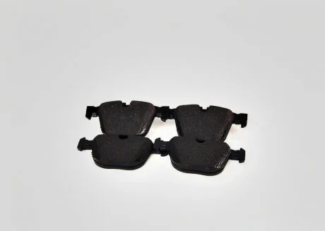 Колодки тормозные задние 5 E60/61 / 6 E63/E64 / 7 E65/E66 / X5 E70/F15 / X6 E71/E72/F16 BMW 34216768471
