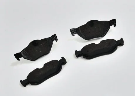 К-кт колодок Е90E91 BMW 34216774692