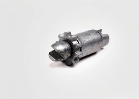 Болт регулюючий ЗТК F21 BMW 34416851438
