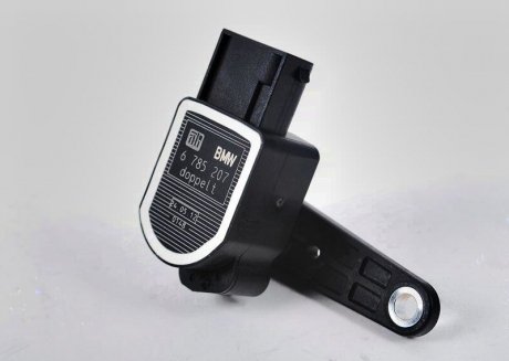 Датчик положения кузова дорожного просвета BMW 37146853753 (фото 1)