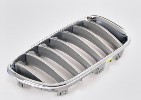 Решітка капоту R F25 BMW 51117237422