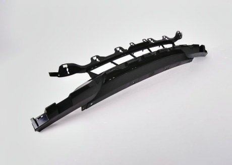 Решетка бампера центральная 3 F30 F31 F35 2011- BMW 51117263478 (фото 1)