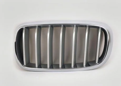 Ґрати декор. Л Ю. BMW 51117303107