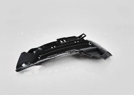 Решітка закрита нижня права X5 F15 BMW 51117307994