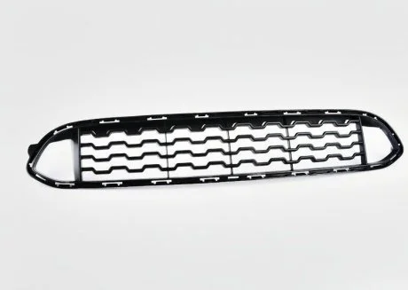 Решетка средняя нижняя X3 F25, X4 F26 М-пакет BMW 51118056939