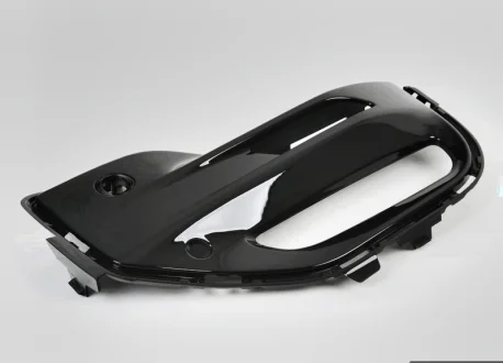 Накладка права протитуманної фари BMW 51118099732