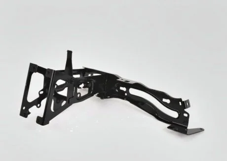 Кронштейн кріплення фари правий F30 F31 F32 F22 F20 BMW 51647245792