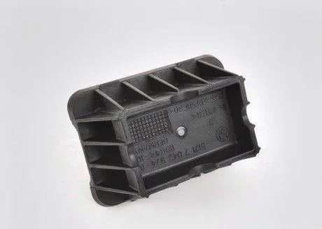 Опора піддомкратна BMW 51717042974