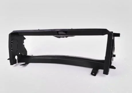 Повітровод радіатора 3 F30 верхній центральний BMW 51747255413