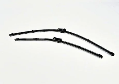 Щетки дворников БМВ X3 F25, X5 G05, X6 G06, X7 G07 BMW 61619466377
