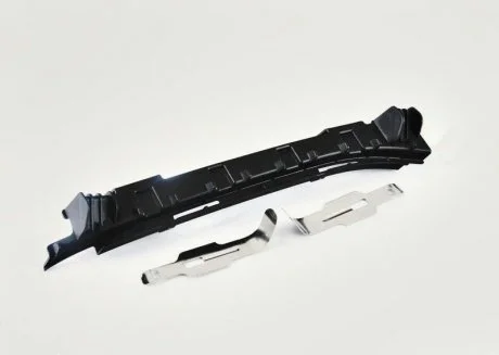 Кронштейн фари Л BMW 63117931709