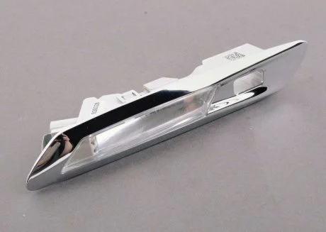 Повторювач поворотів (ПРОМО) BMW 63137154170