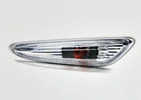 Додатковий повторювач повороту. Л Weiss BMW 63137165915