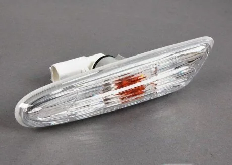 Додатковий вказівник повороту BMW 63137253325