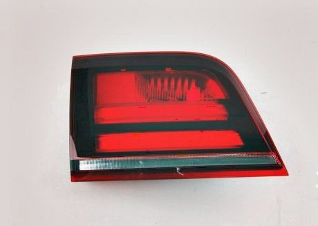 Фонарь LED правый X5 Е70 2010-2013 задний внутренний в крышку багажника BMW 63217227794