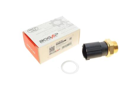 Датчик увімкнення вентилятора охолодження Bogap A4126108 (фото 1)