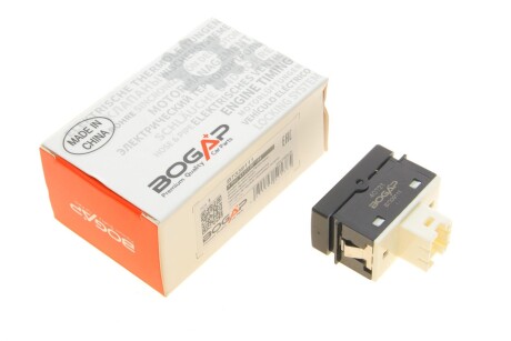 Кнопка склопідйомника Bogap B7339111