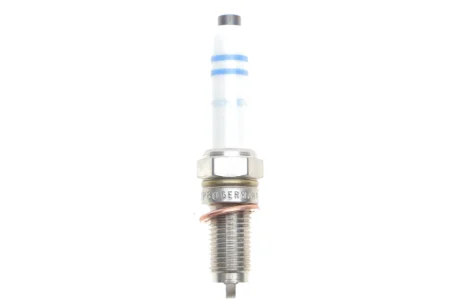 Свічка запалювання BOSCH 0 241 145 528