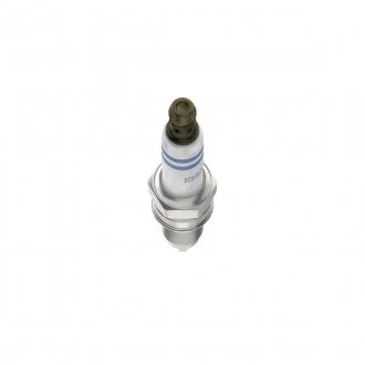 Свіча запалювання VAG Toureg 3.2 V6 BOSCH 0242135510