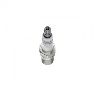 Свіча запалювання Cadillac / Ford USA BOSCH 0242229775
