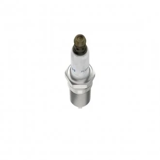 Свеча зажигания BOSCH 0242235767
