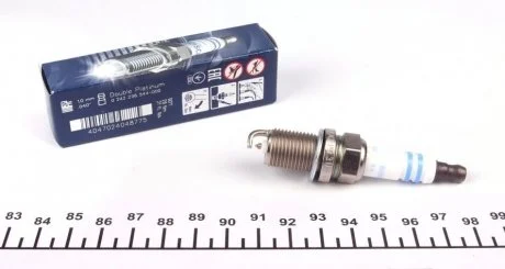 Свеча зажигания (двойной платина) Chrysler / Honda / Hyunday / Infiniti / Kia // Nissan / Suzuki / Toyota / VAG BOSCH 0242236544