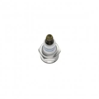 Свеча зажигания WSR6F NICKEL (жесткое SAE) BOSCH 0242240506 (фото 1)
