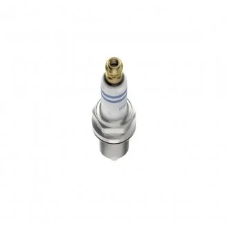 Свеча зажигания fr 6 npp 332 BOSCH 0242240637